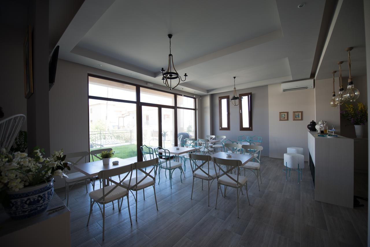 Aloe Apartments Амоляни Екстериор снимка